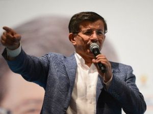 Davutoğlu: “Dön Kandil’e Artık Silahları Gömelim De”