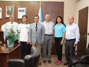 Özel Medikal Anadolu Sağlık Meslek Lisesi’nden Gülay’a Ziyaret