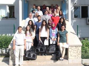 "Gençlerden Ecdada Mektup" Yarışmasında Dereceye Girenler Ödüllendirildi