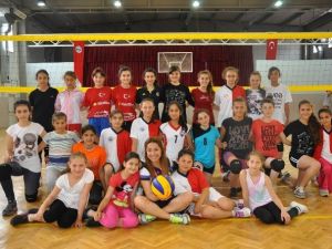 Menderes’te Yaz Spor Okulları Açılıyor