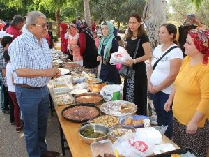 Döşemealtı Belediyesi’nin Eğitim Kurumlarına Destekleri Devam Ediyor