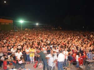 Kozan’ın Kurtuluşunda Haluk Levent Konseri