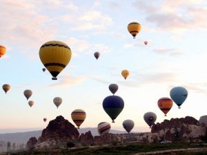 Kapadokya Bölgesini 5 Ayda 1 Milyon Turist Gezdi