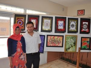 Öğretmen Lisesinde Resim Sergisi Ve Müzik Dinletisi