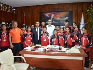 İşitme Engellilerde Türkiye Şampiyonu Oldular