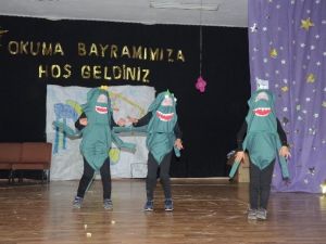 Minik Öğrencilerin Yılsonu Etkinliği Renkli Görüntülere Sahne Oldu