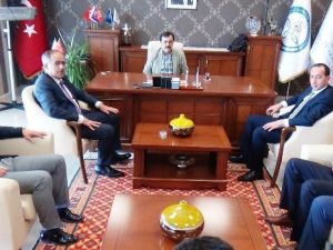MHP’li Kalaycı’dan Muhtarlar Derneği’ne Ziyaret