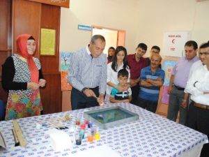 Başkan Özdemir, Okullarda Yıl Sonu Sergi Açılışı Yaptı