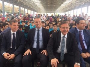 Çetin, İmam Hatip Kermesinin Açılışını Yaptı