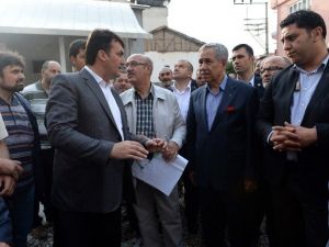 Arınç’tan Demirtaş Camii’ne Övgü