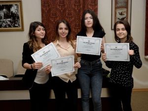 Stajyer Öğrenciler Sertifikalarını Aldı
