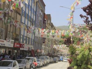 Firmalar İndirime Gitti
