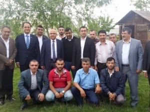 AK Parti Milletvekili Adayı Fatih Beder Esnafı Ziyaret Etti
