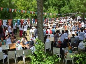 Yeşil Konak Öğrencileri Kır Şenliğinde Buluştu