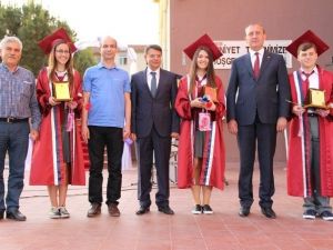 Biga Atatürk Anadolu Lisesinde Mezuniyet Töreni