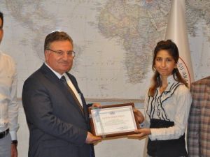 Halının Merkezi Modanın Merkezi Olma Yolunda