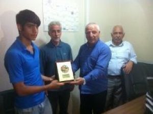 U-16 Feridun Yıldız Ligi Gol Kralına Şilt Verildi