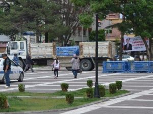 Vilayet Meydanı Cumhurbaşkanı Erdoğan’a Hazırlanıyor