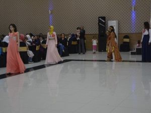 Viranşehir’de Yöresel Kıyafetler Defilesi