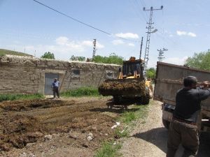 Tuşba Belediyesi’nden ‘Çevre Ve İnsan Sağlığı’ Çalışması