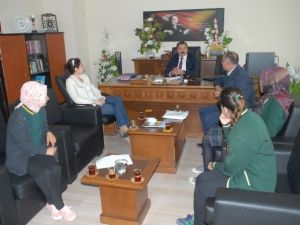 Öğrencilerden Müdür Ceylani’ye Ziyaret