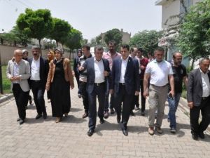 AK Parti’li Parlak Bismil Tepe Mahallesi’ni Ziyaret Etti