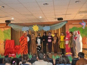 Mimar Sinan Mesleki Ve Teknik Anadolu Lisesi’nden Minik Öğrencilere Tiyatro Şöleni