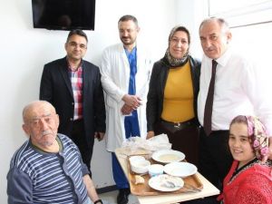 Başkan Yılmaz, Hastalara Moral Oldu