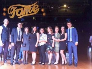 Özel İkem Koleji Öğrencileri Fame Müzikalini Sahneledi