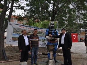 Emet Meydanı’na Efe Çeşmesi