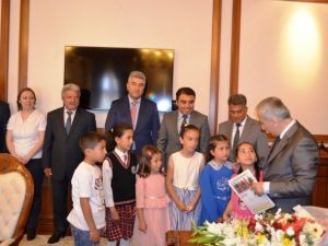 Vali Kamçı: “Çevremizi Temiz Tutamıyoruz”