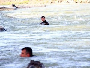 Zilan Çayı’na Düşen Şahıs Ölü Bulundu
