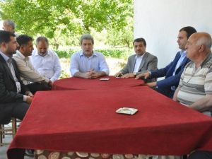 Yaşar, İlçe Ziyaretlerine Devam Ediyor