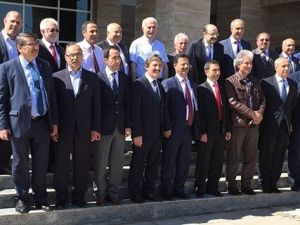 ETÜ Rektörü Prof. Dr. Yaylalı, ‘Bölgesel Kalkınmada Üniversitelerin Rolü’ Toplantısına Katıldı