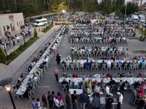 Aksaraylılar Mahalle İftarlarında Buluşacak