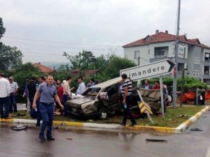 Sakarya’da Trafik Kazası: 5 Yaralı