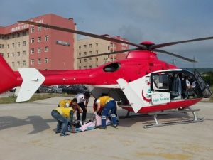 Kanamalı Hastayı Hava Ambulansı İle Sevk Ettiler