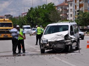 Yozgat’ta Trafik Kazası : 3 Yaralı