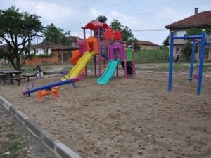 Tekke Mahallesi Çocuk Parkına Kavuştu
