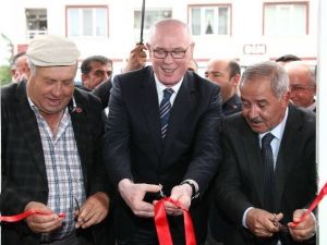Başkan Kurt, Dernek Binasının Açılışına Katıldı