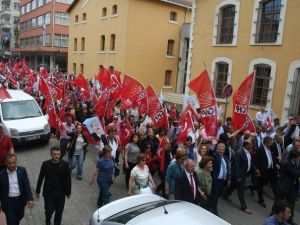 Pekşen, 7 Haziran Seçimleri Öncesi Son Ziyaretlerini Yapıyor