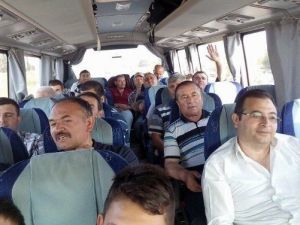 Belediye Başkanı, Kuruma 2 Kişiye Emanet Edip Personel İle Birlikte 5 Yıldızlı Otelde Tatil Yapmaya Gitti