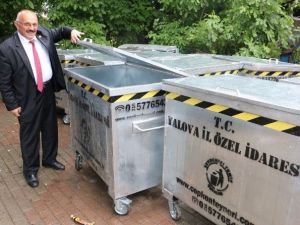 Özel İdare’den Köylere 300 Adet Çöp Konteynırı