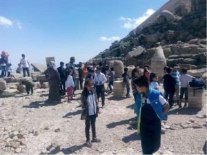 Kubilay İlkokulu Öğrencileri Nemrut Dağı’nı Gezdi