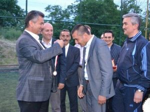 Futbol Turnuvasında Şampiyon Esnafspor