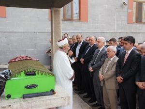 Başkan Orhan, Babaannesini Kaybetti…