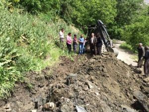 Durankaya’da Başlatılan Kanalizasyon Çalışmaları Devam Ediyor