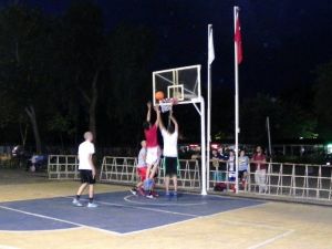 Ödemiş’te Sokak Basketbolu’nda 33. Heyecan