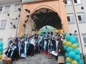 Beyşehir’de Fen Lisesi İlk Mezunlarını Verdi