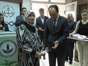 Şaphaneli Hanımların El Emeği Göz Nuru Sergisi Göz Kamaştırdı